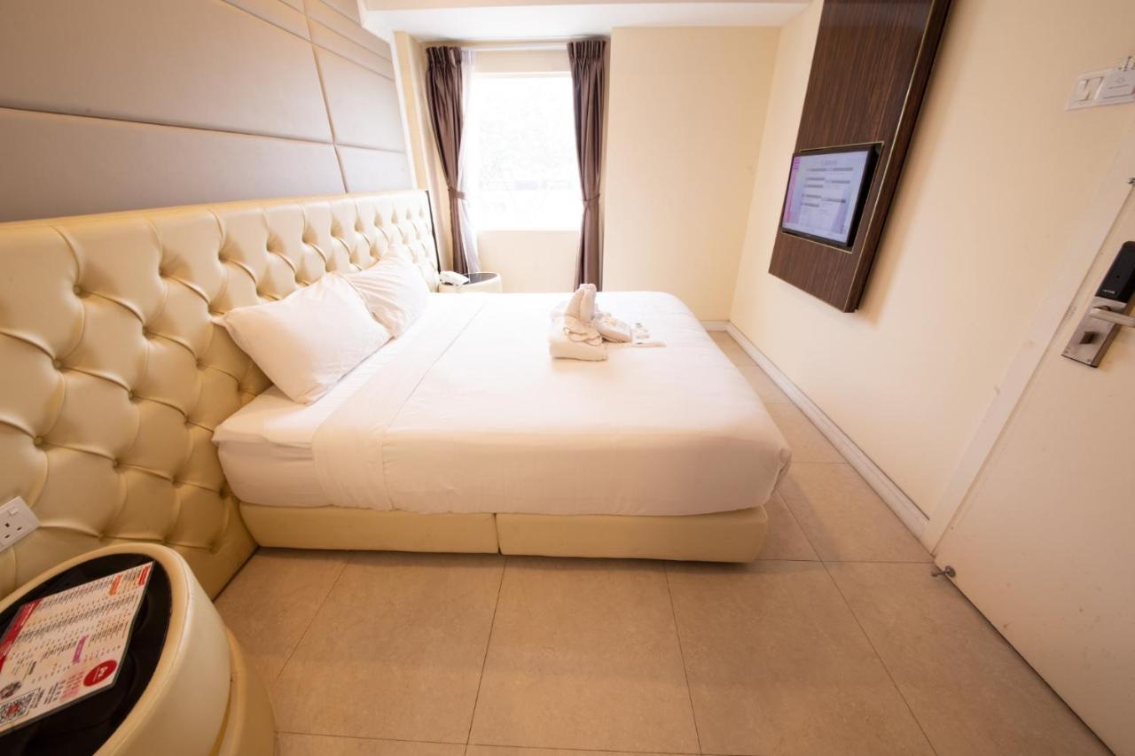 Ritzton Hotel Johor Bahru Extérieur photo