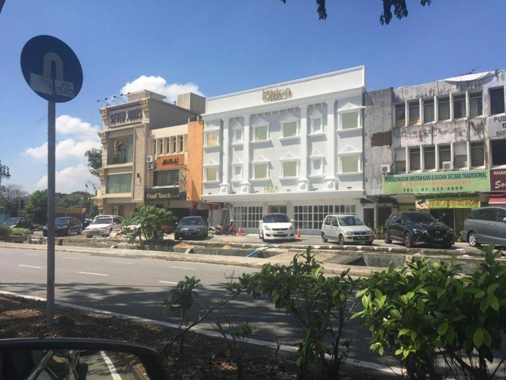 Ritzton Hotel Johor Bahru Extérieur photo